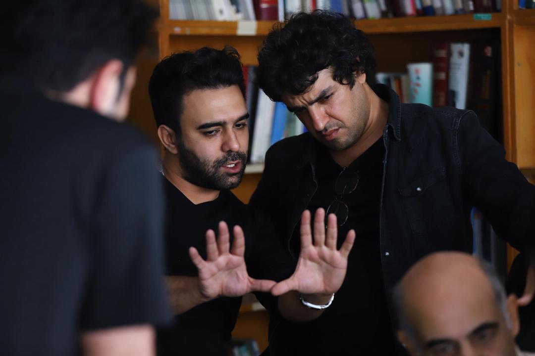 سایه2