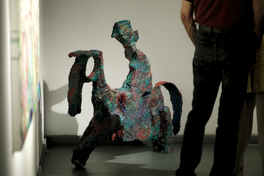 نمایشگاه نقاشی رضا هدایت با عنوان «زلف پریشان» در گالری نگر