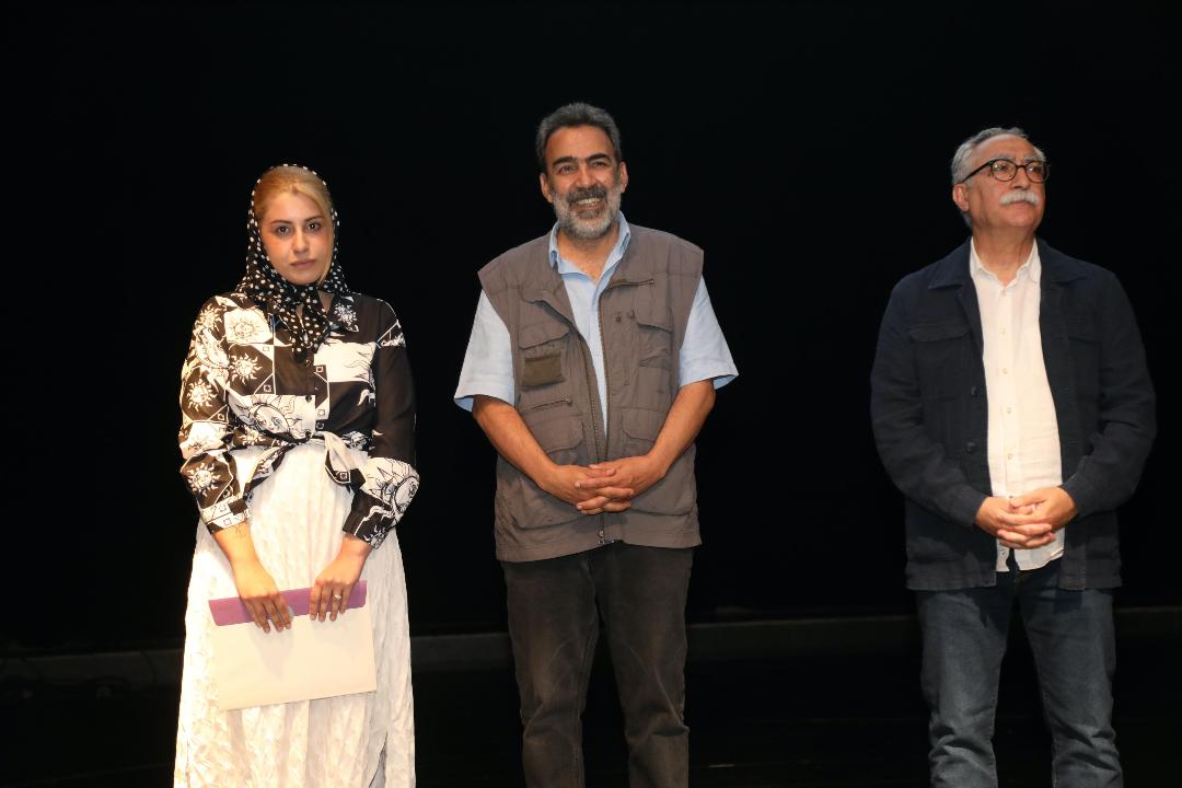 ارغوان1