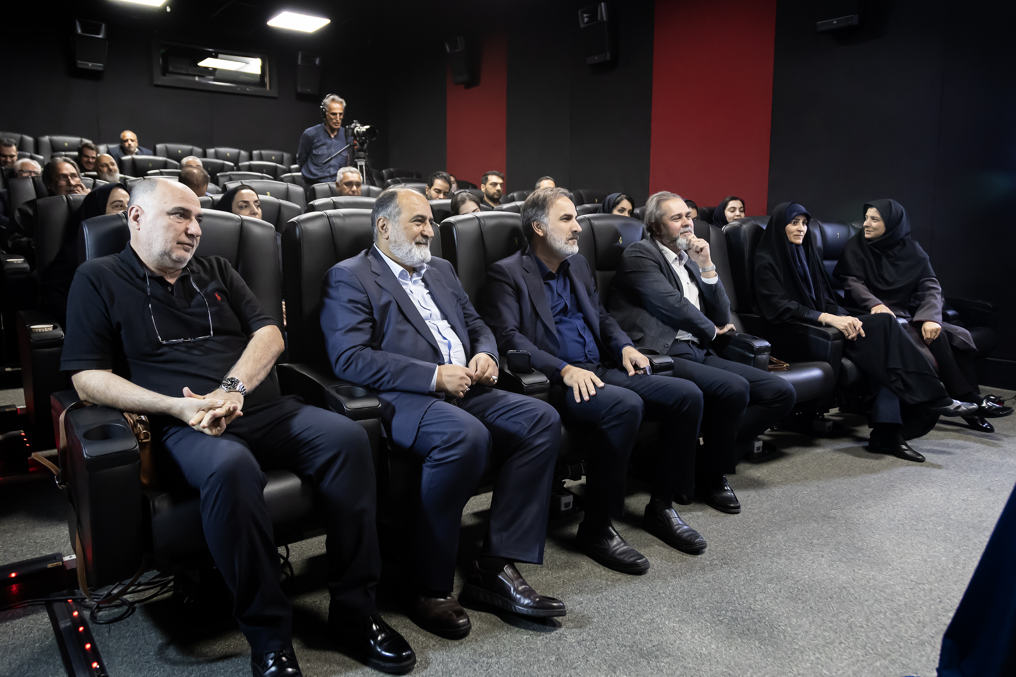 قیدی3