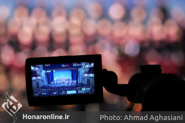 گروه کر شهر تهران به رهبری مهدی قاسمی 