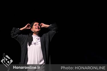 نمایش "تروما" در تماشاخانه استاد ناظرزاده کرمانی