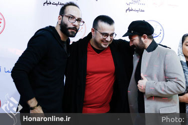 اکران مردمی فیلم "ثبت با سند برابر است" در سینما آفریقا
