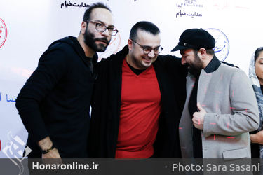 اکران مردمی فیلم "ثبت با سند برابر است" در سینما آفریقا