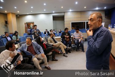 رونمایی از مجموعه نمایشنامه‌های محمود استادمحمد