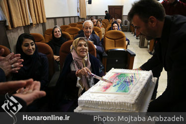 تجلیل از هنرمندان پیشکسوت متولد بهمن ماه