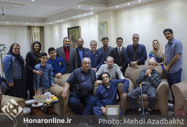عیادت و تجلیل از استاد موسیقی عبدالوهاب شهیدی