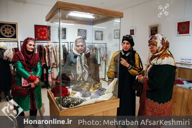 نمایشگاه رویداد ملی «سه گام» در گالری سعدآباد