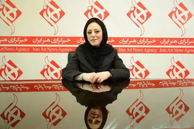 زن، زایش و امید / روایت بیتا وکیلی از نمایشگاه "عبور باید کرد" در گالری ایوان