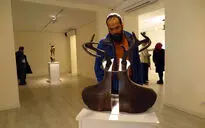 نمایشگاه مجسمه‌های قدرت‌الله عاقلی در گالری ساربان