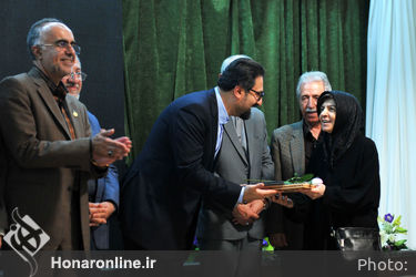 تجلیل از هنرمندان متولد تیرماه 