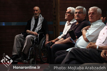 نخستین دوره اعطاء نشان عکاس سال مطبوعاتی ایران‎