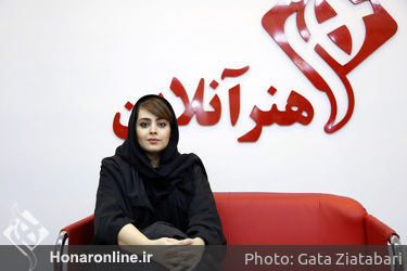 غرفه هنرآنلاین در سومین روز بیست و سومین نمایشگاه مطبوعات (1)