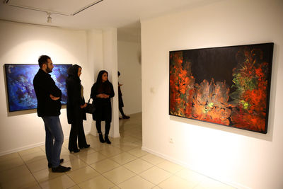 انسان مهاجر، ذرات هستی و میل به خودنمایی در گالری‌های تهران / گالری‌گردی هنرآنلاین در 4 نمایشگاه