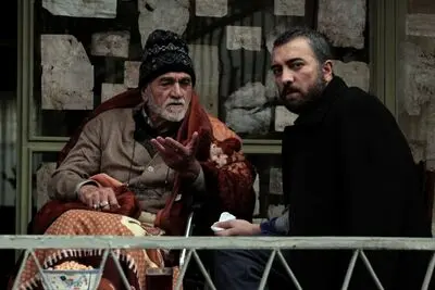 پوستر "چراغ‌های ناتمام" در آستانه اکران رونمایی شد