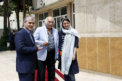 تجلیل از هنرمندان پیشکسوت متولد اردیبهشت ماه و خردادماه 