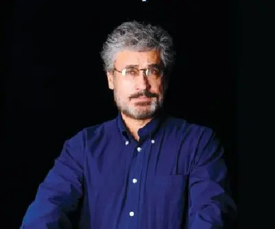 "کافه فیلم" قرار نیست حاشیه‌‎دار باشد / گفت‌وگو با محمد صادقی

