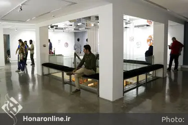 نمایشگاه نقاشی حسنا کارنما در گالری ثالث
