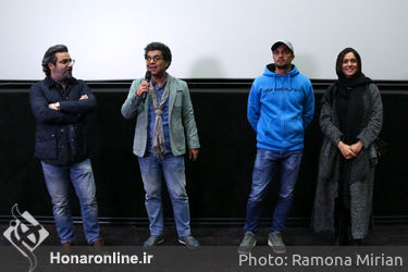 اکران فیلم "هت تریک" در پردیس سینمایی کورش