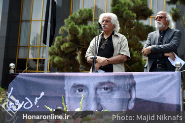 مراسم تشییع پیکر استاد «جلال شباهنگی» از مقابل تالار وحدت