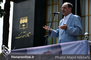 مراسم تشییع پیکر استاد «جلال شباهنگی» از مقابل تالار وحدت