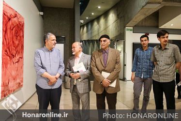 دیدار احمد مسجدجامعی از نمایشگاه" رویکردها و گرایش ها در هنر معاصر ایران"در گالری پردیس ملت