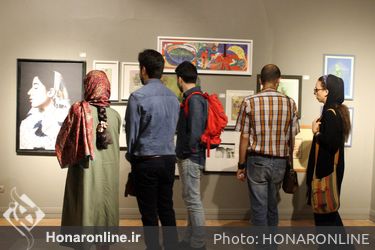 دومین بازار آثار هنری در خانه هنرمندان