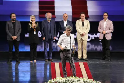"خجالت نکش"،"شعله ور" و" دارکوب" برگزیده سومین جشنواره سلامت شدند


