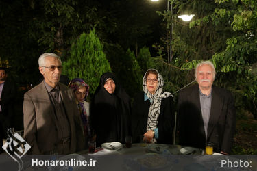 "معرفی ترجمه دیوان حافظ به زبان صربی" در باغ موزه هنر ایرانی