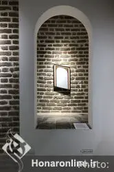 ‎اولین نمایش در مکان جدیدِ این/جا