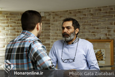 رونمایی و امضاء کتاب "روی خط چشم" در نشر چشمه
