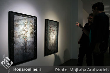 نمایشگاه عکس های امین طلاچیان با عنوان "قطعه 41 " در گالری اُ