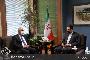 دیدار نماینده وزارت فرهنگ و رهبر ارکستر لبنان با سیدمحمدمجتبی حسینی