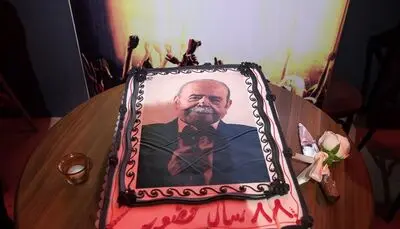 جشن تولدی خاص برای محمدعلی کشاورز