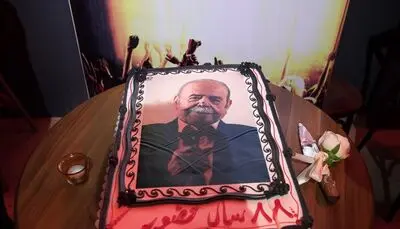 جشن تولدی خاص برای محمدعلی کشاورز