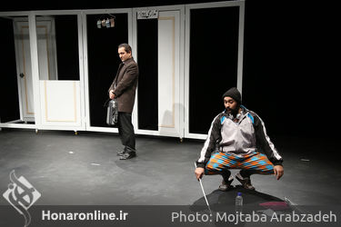 اجرای نمایش "فیش آباد" در تماشاخانه سرو