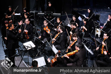 گروه کر شهر تهران به رهبری مهدی قاسمی 