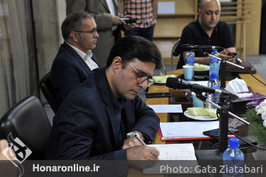 هادی مظفرینشست مدیران نگارخانه‌ها با مدیر کل هنرهای تجسمی