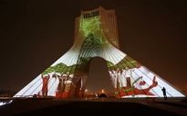 اجرای ویدئو مپینگ همدلی ایرانیان روی برج آزادی با حضور شهردار تهران و جمعی از مدیران شهرداری