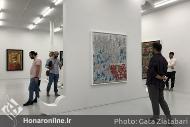 نمایشگاه آثار علی اکبر صادقی در گالری مدار موازی