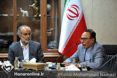 دیدار جمعی از هنرمندان با رضا رحمانی  وزیر صنعت، معدن و تجارت 