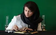 عامل کندی پیشرفت هنرهای سنتی در قیاس با هنرهای تجسمی از زبان هدی مولانا | جزئیات لباسی که در دومین جشنواره نخ و نگاره هیما رونمایی شد