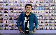 همین که بگویند شعرهایش زیباست، برایم کافی است / از 