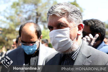 مراسم خاکسپاری زنده یاد محمد‌علی کشاورز