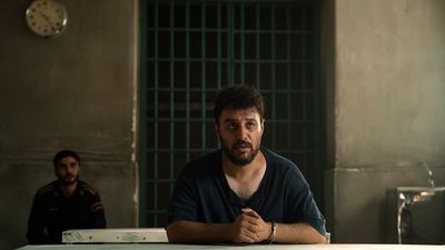 جواد عزتی در «وحشی»؛ قهرمان بدشانس یا فرد بدون خودآگاهی؟