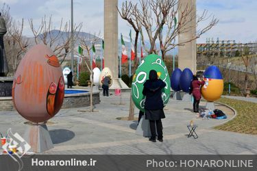  رنگ آمیزی تخم مرغ های نوروزی (2)