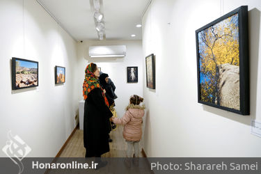 چهاردهمین نمایشگاه گروهی انجمن عکاسان نگاه در نگارخانه بهارک