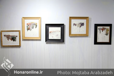 نمایشگاه آثار دو و سه‌بعدی شقایق عربی و فریدون آو در گالری دستان دو