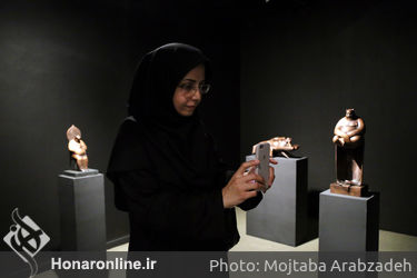 بازدید اعضای شورای شهر از نمایشگاه دوسالانه مجسمه سازی تهران در موزه هنرهای معاصر