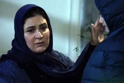 یکتا ناصر، ریما رامین‌فر و امیر آقایی در "فصل نرگس" / عکس 